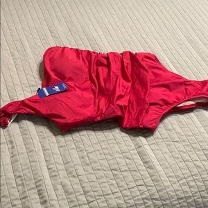 Women’s one shoulder bathing suit